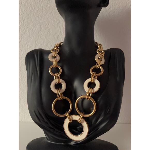 B27 Crown Trifari Necklace 1960s Audrey Hepburn Vintage Enamel Mod Mad Men - Picture 2 of 7